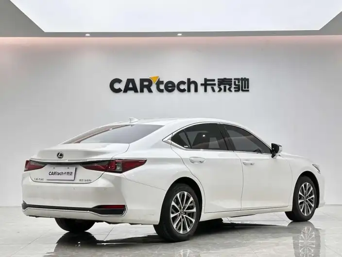 Lexus ES 2022 Model 200 Superior Edition – фото 7
