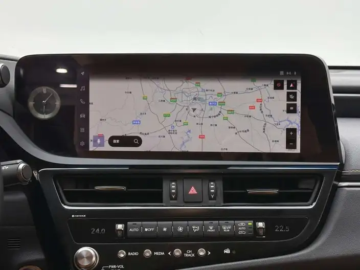 Lexus ES 2022 Model 200 Superior Edition – фото 9