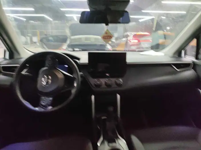 Toyota Corolla Cross 2023 Model 2.0L CVT Pioneer Edition – фото 5