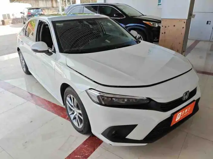 Honda Civic 2022 Model 240TURBO CVT Dynamic Edition – фото 2