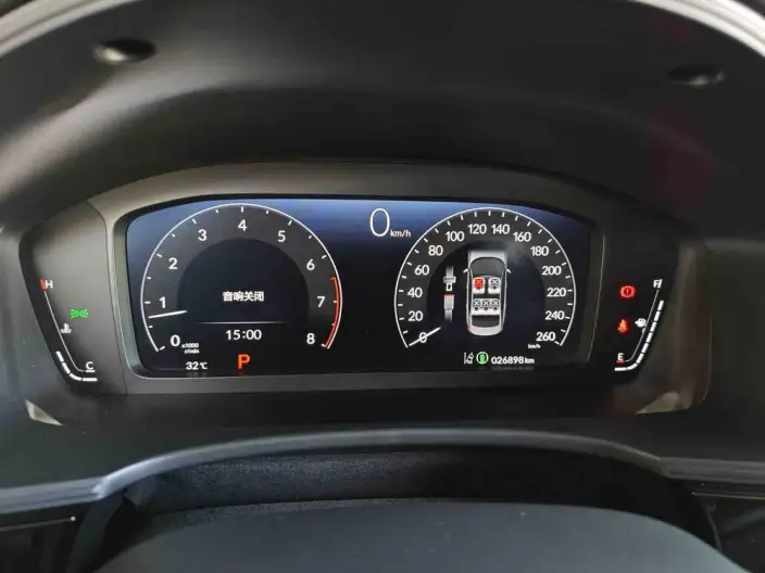 Honda Civic 2022 Model 240TURBO CVT Dynamic Edition – фото 7