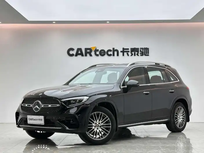 Mercedes-Benz GLC 2024 Model Facelift GLC 300 L 4MATIC Dynamic Model 5 seat – фото 1