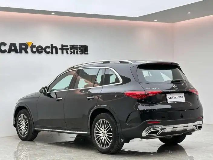 Mercedes-Benz GLC 2024 Model Facelift GLC 300 L 4MATIC Dynamic Model 5 seat – фото 5