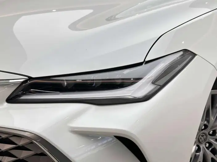 Toyota Avalon 2024 Model Intelligent Hybrid 2.5L E-CVT XLE Premium Edition – фото 8