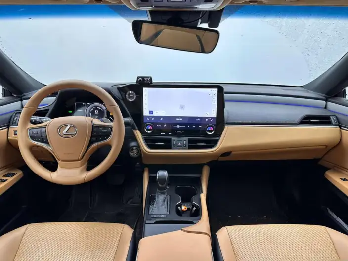 Lexus ES 2025 Model 300h Premium – фото 9