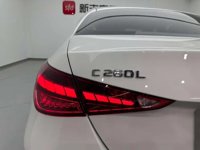 Mercedes-Benz C-Class 2024 Model C 260 L Sports Edition – фото 9