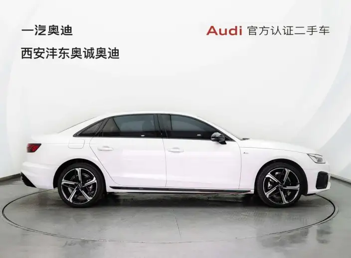 Audi A4 L 2024 Model 40 TFSI Luxury Dynamic Model – фото 5