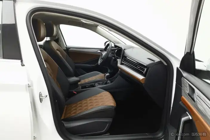 Volkswagen Sagitar 2023 Model 280TSI DSG Beyond Edition Plus – фото 9