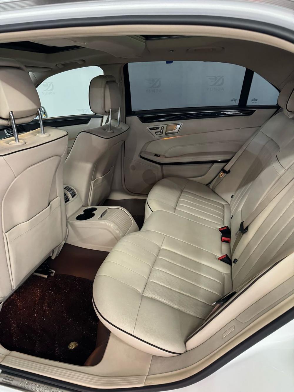 Mercedes-Benz E-Class 2015 модификация E 260 L Спорт тип – фото 12