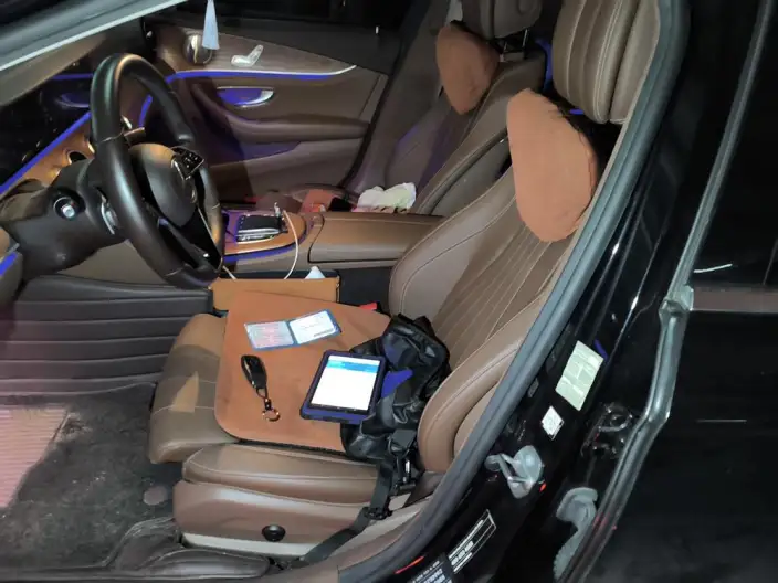Mercedes-Benz E-Class 2022 Model Facelift E 260 L sedan – фото 10