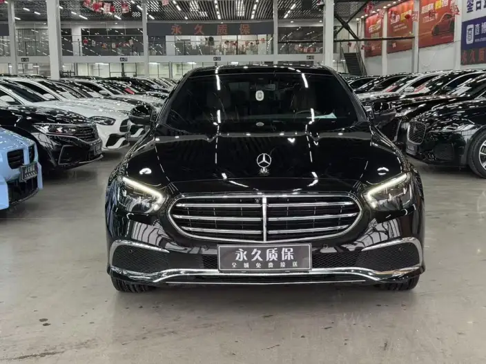 Mercedes-Benz E-Class PHEV 2022 Model Facelift II E 350 e L sedan – фото 2