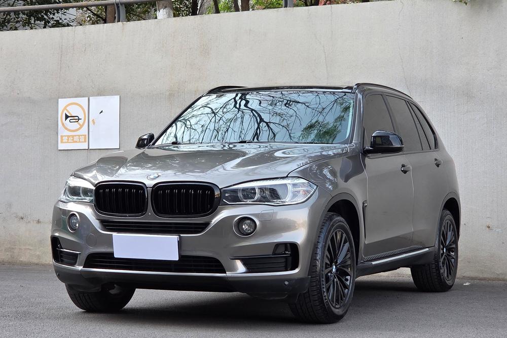 BMW X5 Import 2017 xDrive28i – фото 1