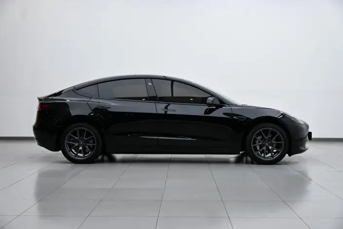 Model 3 2022 Model Rear-wheel drive version – фото 8