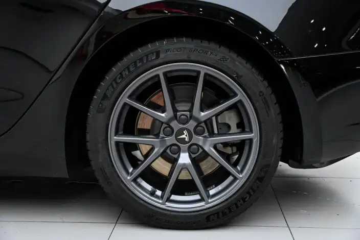 Model 3 2022 Model Rear-wheel drive version – фото 9