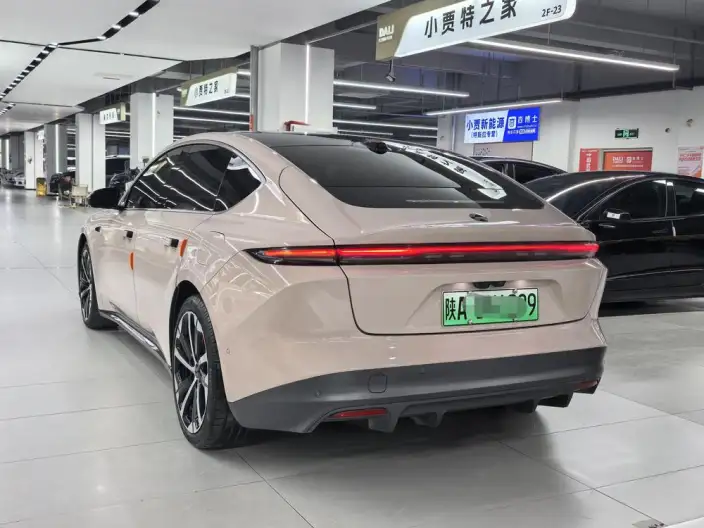 NIO ET5 2022 Model 75kWh – фото 4