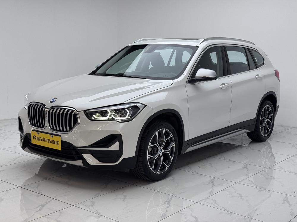 BMW X1 2022 sDrive20Li Premium – фото 1