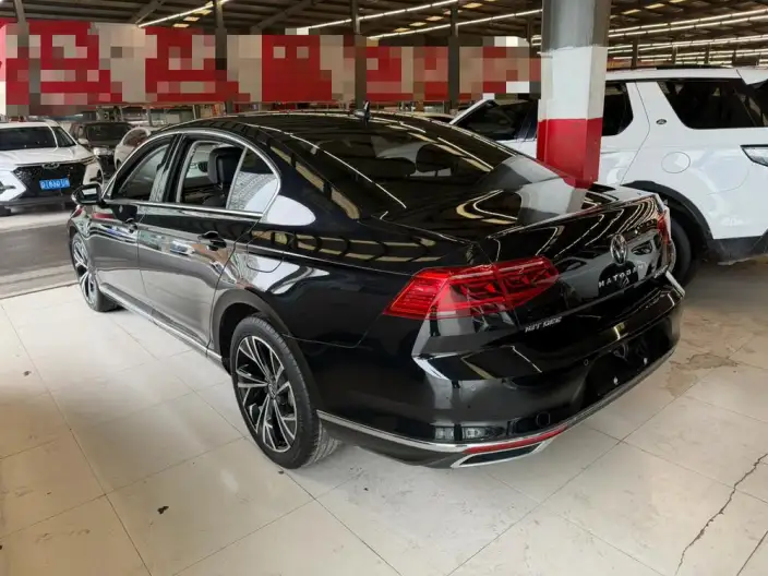 Volkswagen Magotan 2020 Model 330TSI DSG Luxury Model – фото 4