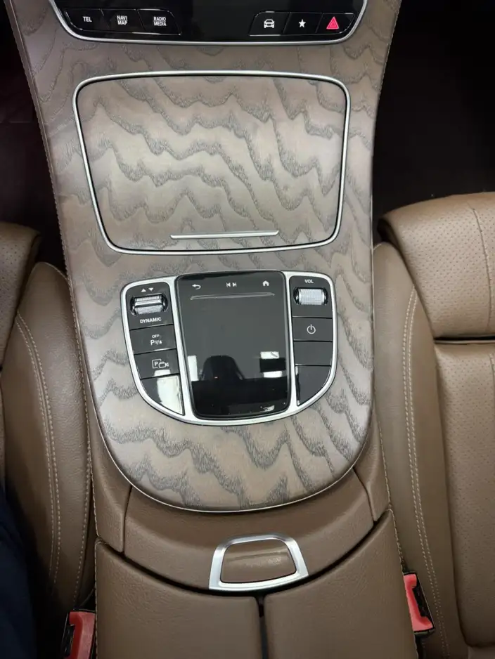 Mercedes-Benz E-Class PHEV 2022 Model Facelift II E 350 e L sedan – фото 8