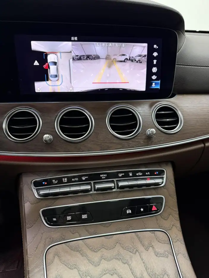 Mercedes-Benz E-Class PHEV 2022 Model Facelift II E 350 e L sedan – фото 10