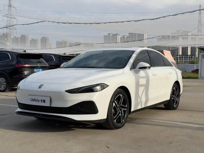 Roewe D7 DMH 2023 Model 125 Beyond Edition