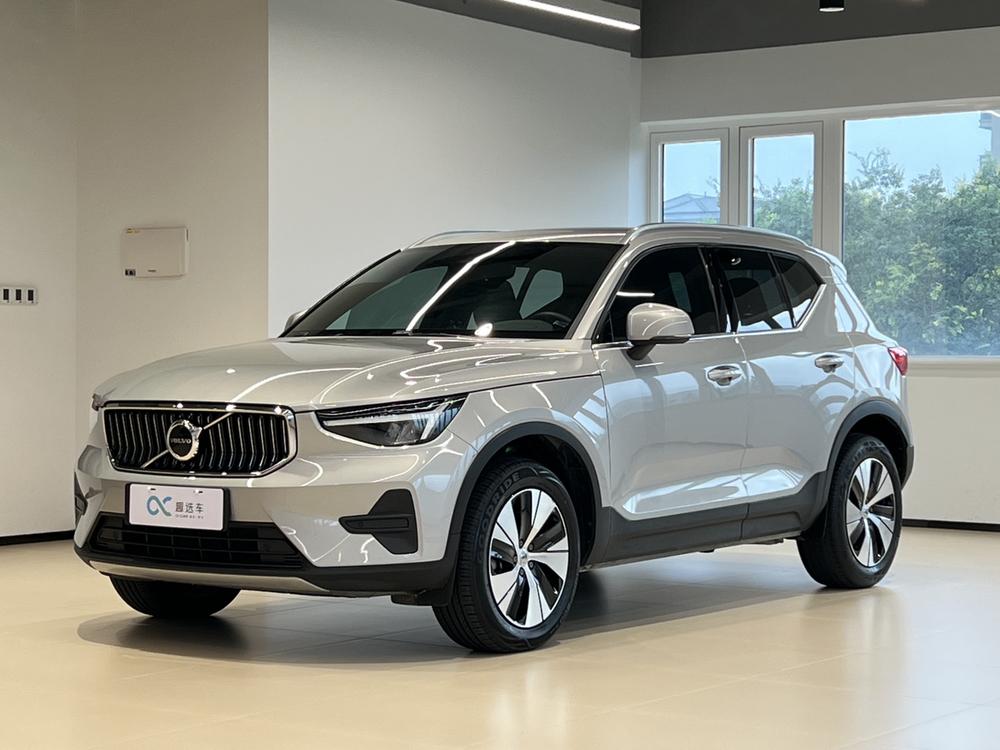Volvo XC40 2024 B3 Smart Vision Luxury – фото 1