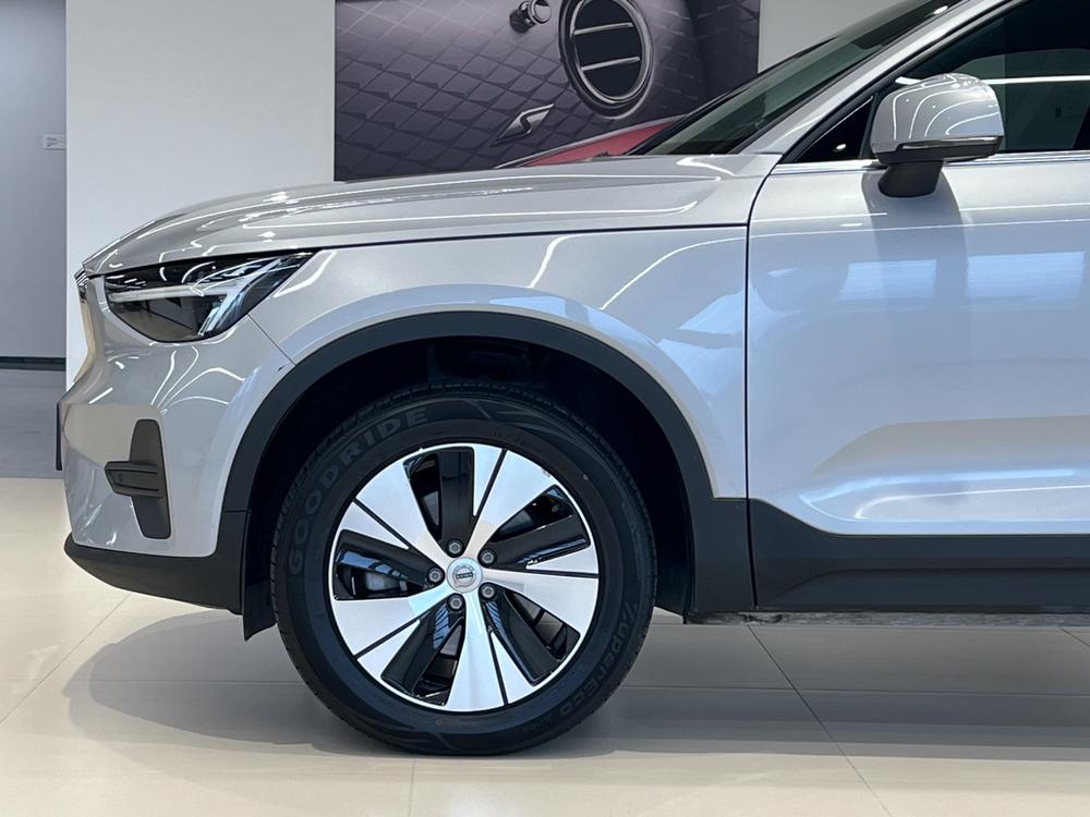 Volvo XC40 2024 B3 Smart Vision Luxury – фото 6