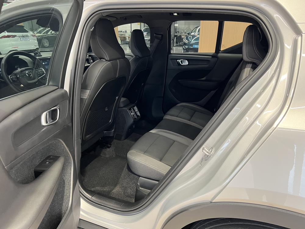 Volvo XC40 2024 B3 Smart Vision Luxury – фото 14