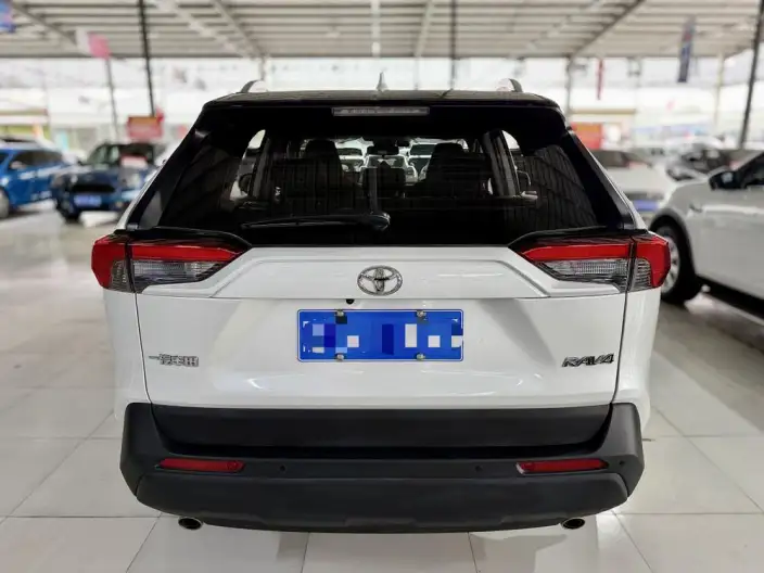 Toyota RAV4 2021 Model 2.0L CVT 2WD Urban Edition – фото 5