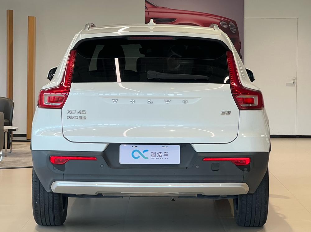 Volvo XC40 2024 B3 Smart Vision Luxury – фото 5