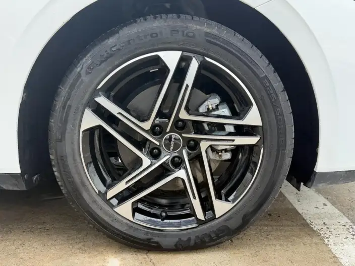 Roewe D7 DMH 2023 Model 125 Beyond Edition – фото 7
