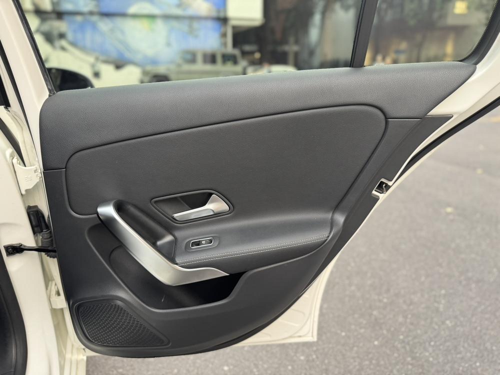 Mercedes-Benz A-Class Import 2019 A 200 Sport – фото 14