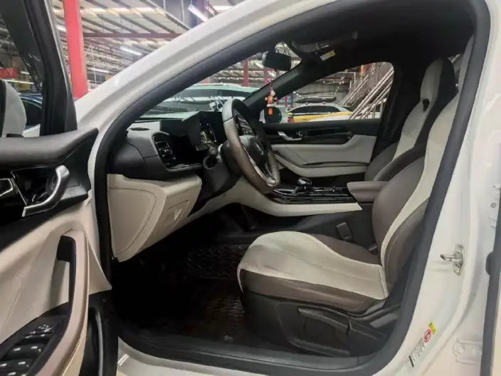 BYD Qin PLUS DM 2024 Model Honor Edition DM-i 55KM Leading Model – фото 8
