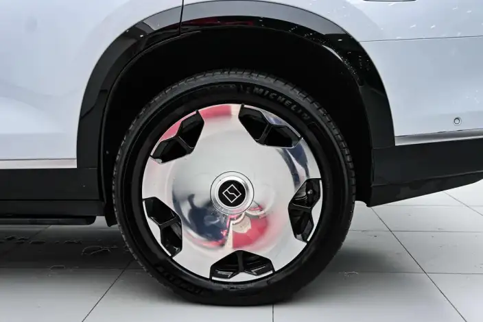 ZEEKR 9X 2025 Model Hyper Edition 70kWh VI seat – фото 8
