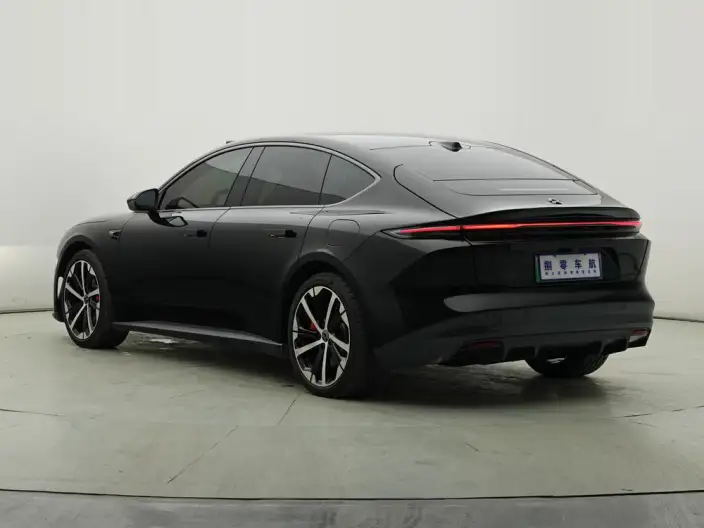 NIO ET5 2022 Model 100kWh – фото 5