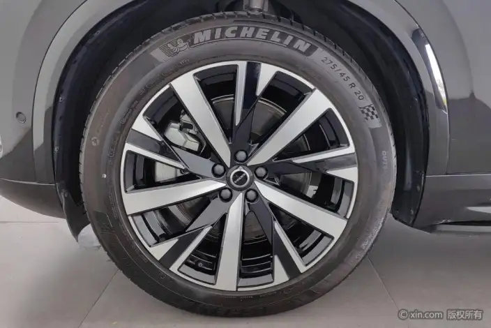 Volvo XC90 PHEV 2025 Model Facelift E Drive Hybrid T8 Long Battery Life Pro Smart Prestige Deluxe Edition 7 seat – фото 8