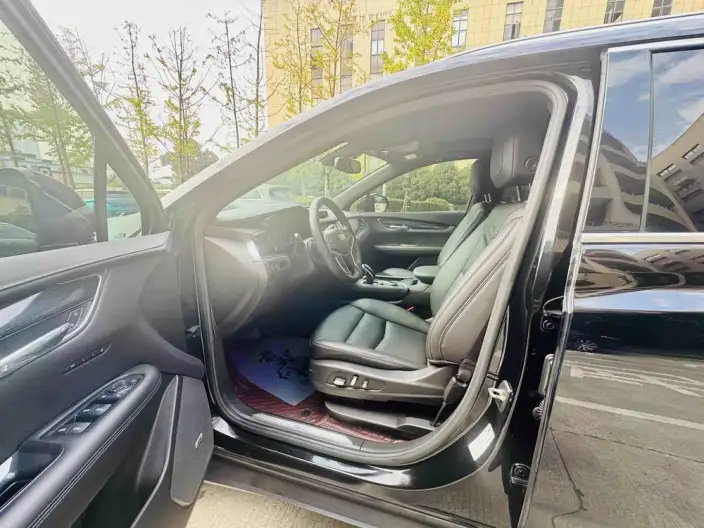 Cadillac XT5 2022 Model 2.0T 4WD Luxury Model – фото 7