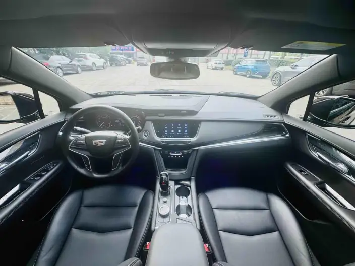 Cadillac XT5 2022 Model 2.0T 4WD Luxury Model – фото 8