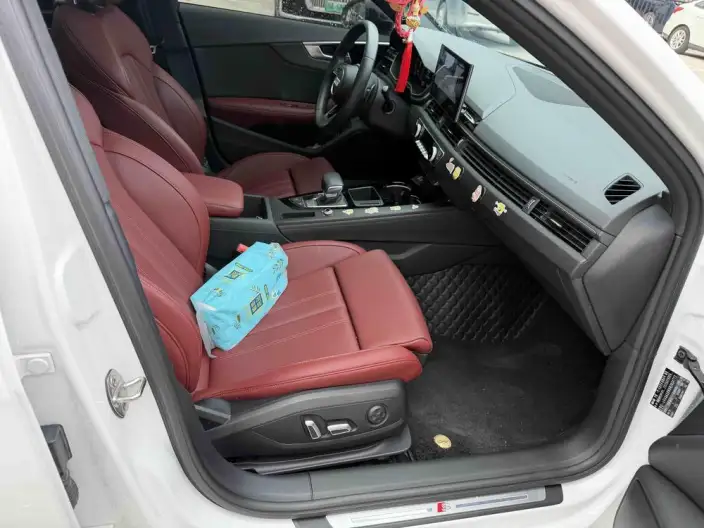Audi A4 L 2024 Model 40 TFSI Luxury Dynamic Model – фото 8