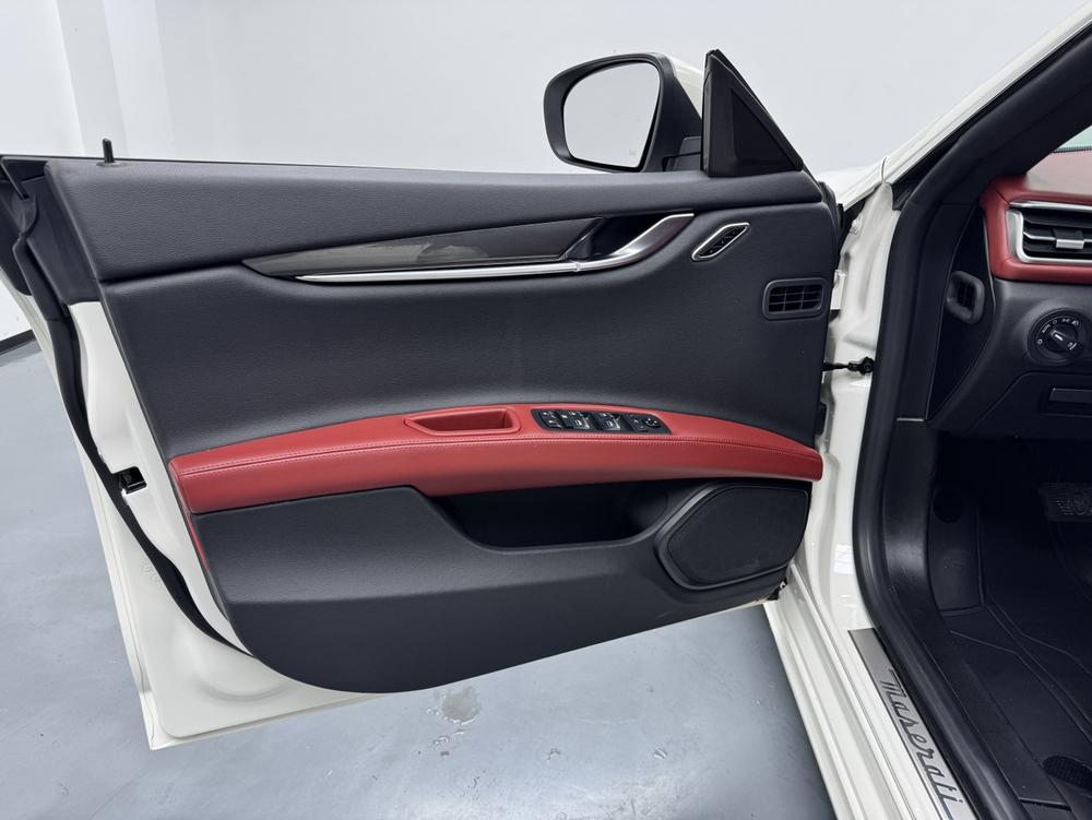 Maserati Ghibli 2022 2.0T GT Feng Mang – фото 8