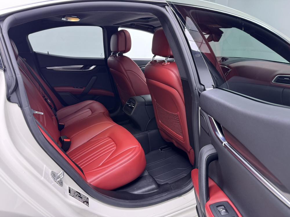 Maserati Ghibli 2022 2.0T GT Feng Mang – фото 18