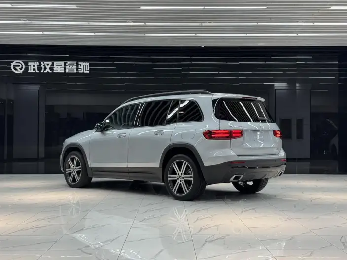 Mercedes-Benz GLB 2024 Model GLB 220 4MATIC – фото 4