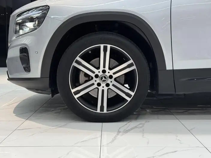 Mercedes-Benz GLB 2024 Model GLB 220 4MATIC – фото 7