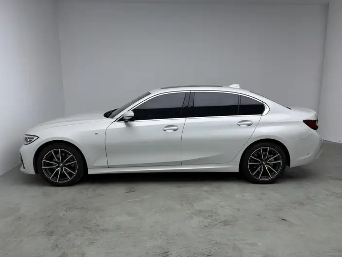 BMW 3 Series 2022 Model Facelift 325Li xDrive M Sports Set – фото 4
