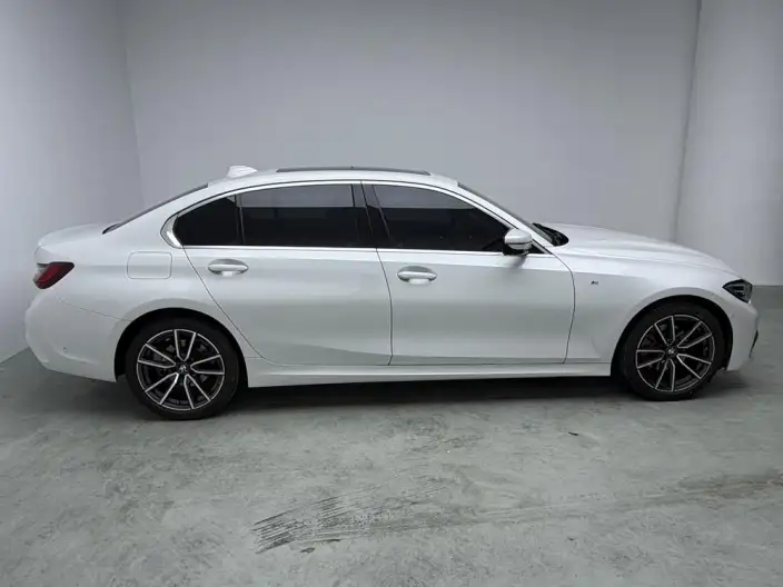 BMW 3 Series 2022 Model Facelift 325Li xDrive M Sports Set – фото 8