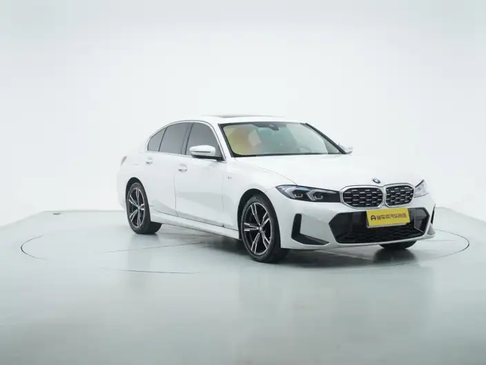 BMW 3 Series 2023 Model 325i M Sports Set – фото 3