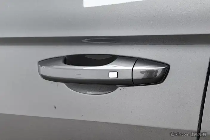 Geely Emgrand 2023 Model No. 4 Gen Champion Edition 1.5L CVT Luxury Model – фото 10
