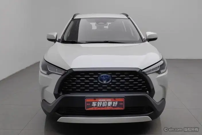 Toyota Corolla Cross 2023 Model 2.0L Intelligent Hybrid Pioneer Edition – фото 2