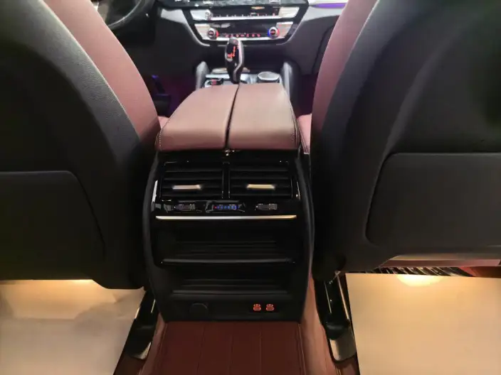 BMW 5 Series 2023 Model Facelift 530Li Leading Model M Sports Set – фото 5