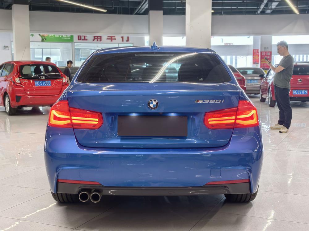 BMW 3 Series 2017 модификация 320i M Спорт тип – фото 5