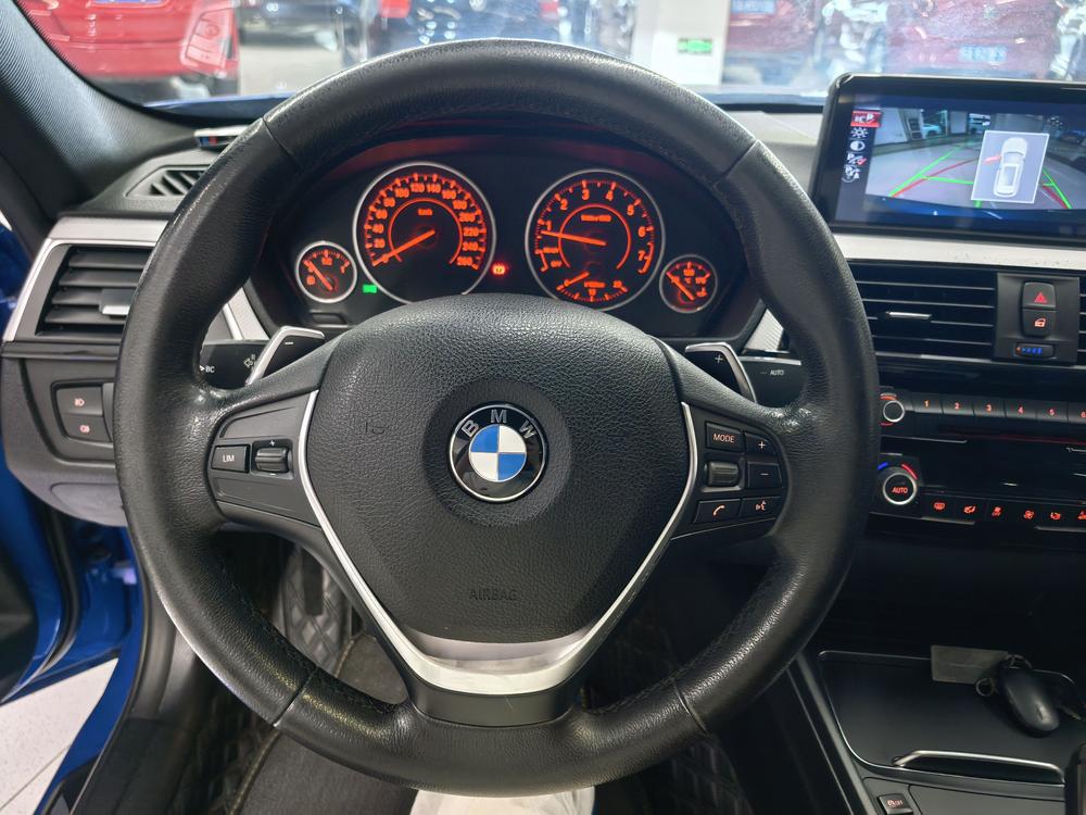 BMW 3 Series 2017 модификация 320i M Спорт тип – фото 14